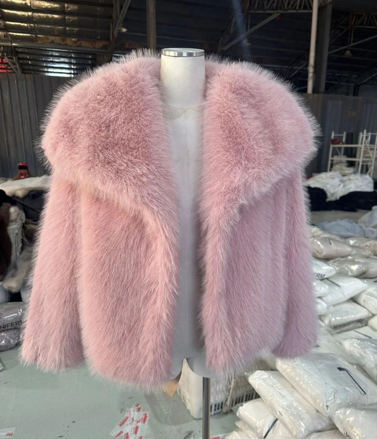 Women's Faux Fur Jacket Loose Long-Sleeved Coat Toca Fox Design Autumn/Winter 2025 Collection