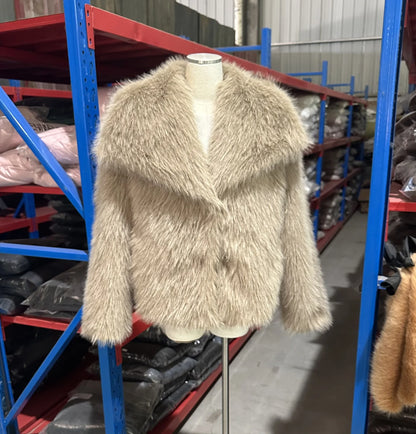 Women's Faux Fur Jacket Loose Long-Sleeved Coat Toca Fox Design Autumn/Winter 2025 Collection