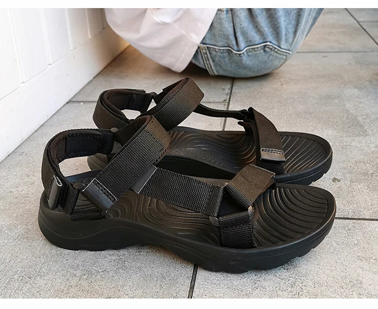 Fashion Outdoor Lightweight EVA Sole Breathable Sandy Beach New Men Sandals Garden Shoes Summer High Quality Clogs Big Size 46