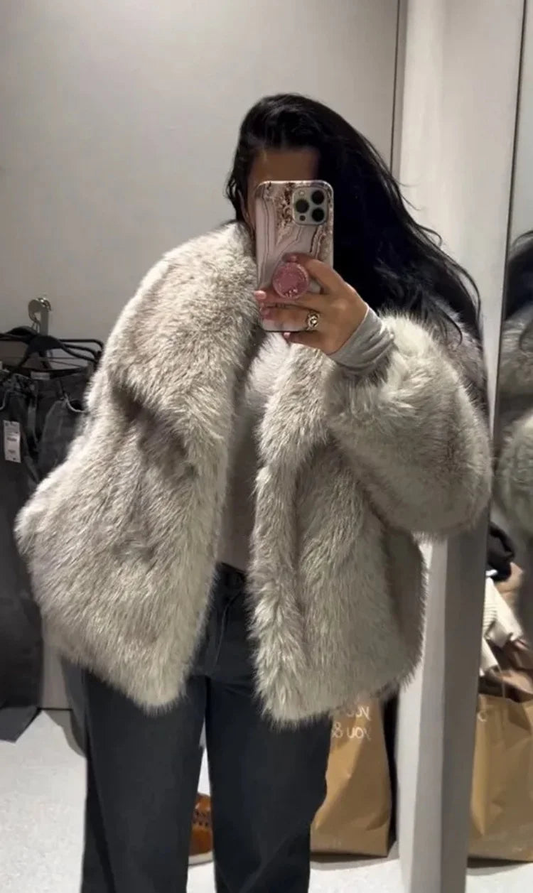 Women's Faux Fur Jacket Loose Long-Sleeved Coat Toca Fox Design Autumn/Winter 2025 Collection