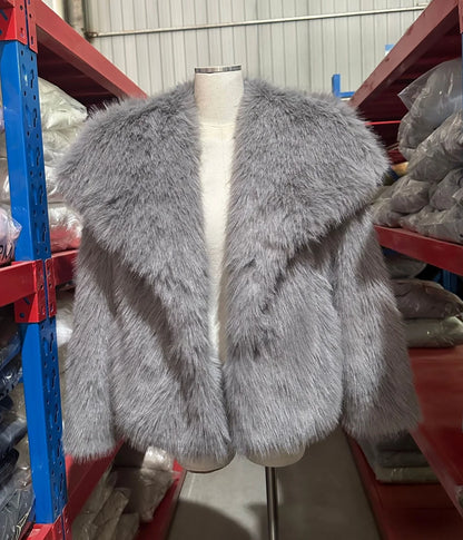 Women's Faux Fur Jacket Loose Long-Sleeved Coat Toca Fox Design Autumn/Winter 2025 Collection