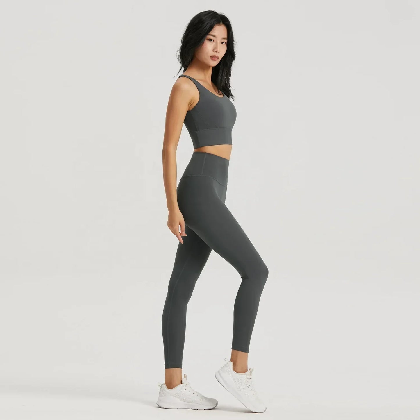 Seamless Yoga Set Women Gym Clothing Sports Bra Semi-Fixed Cups Workout Tops Anti Rolling Yoga Leggings with Pocket Tights