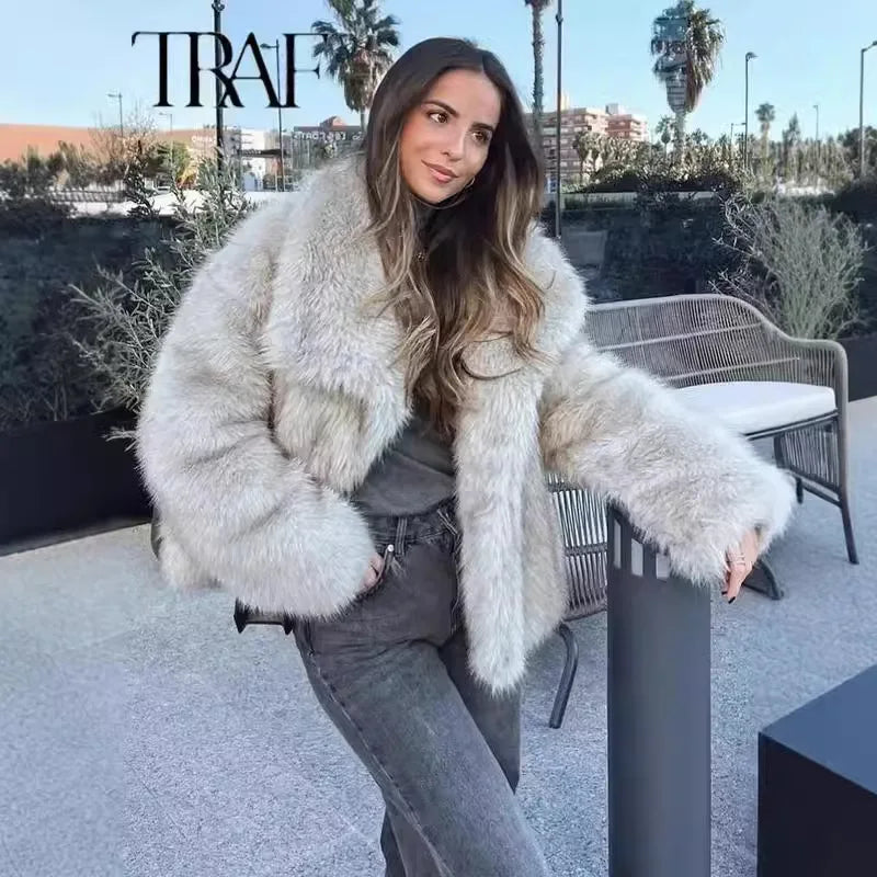 Women's Faux Fur Jacket Loose Long-Sleeved Coat Toca Fox Design Autumn/Winter 2025 Collection