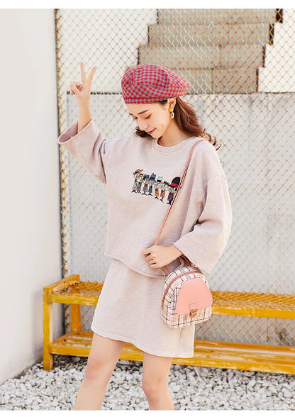 Fashionable Korean Style Small Backpack Hot Sale Of The Season Checkered Crossbody Bag Single Shoulder Phone Bag PU Material...