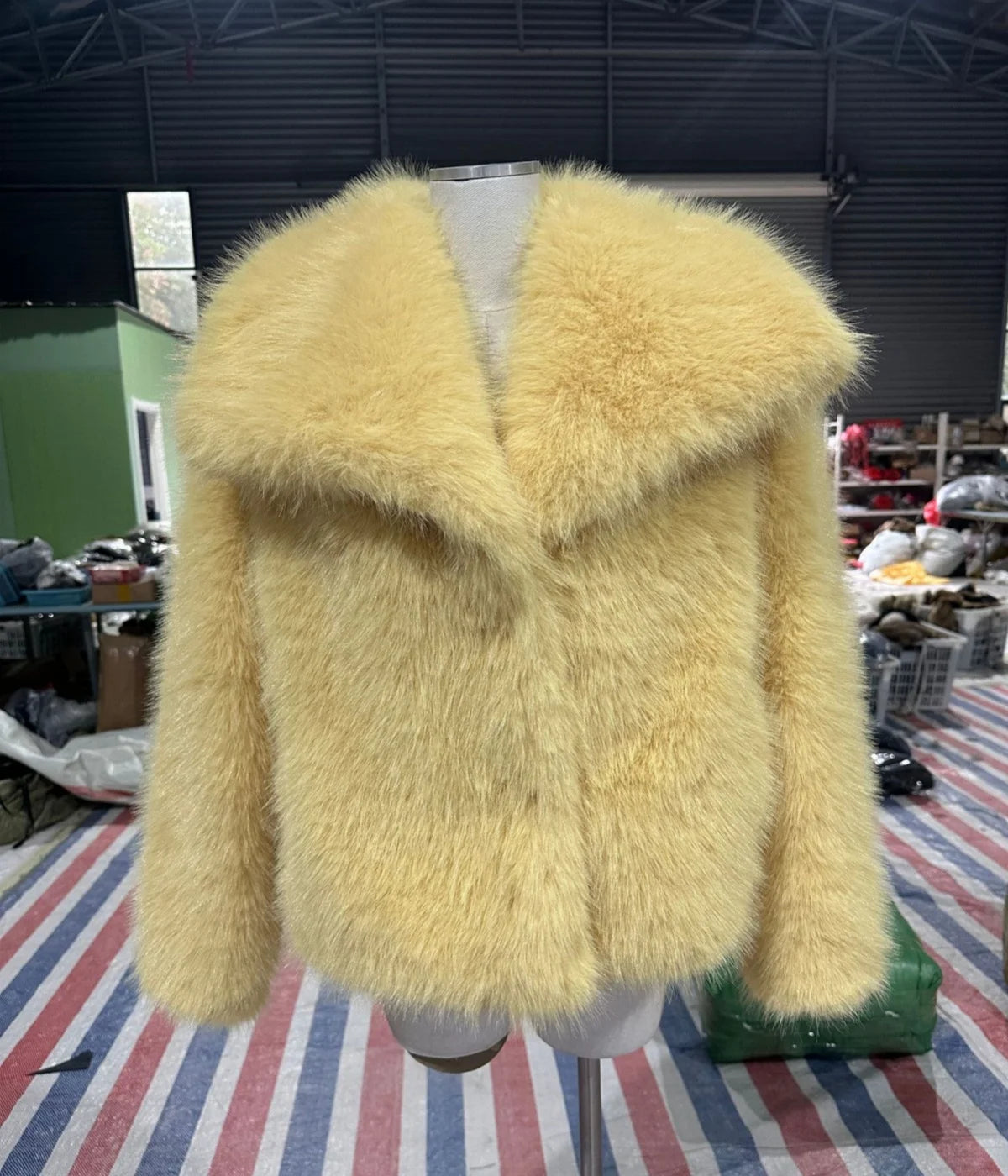 Women's Faux Fur Jacket Loose Long-Sleeved Coat Toca Fox Design Autumn/Winter 2025 Collection