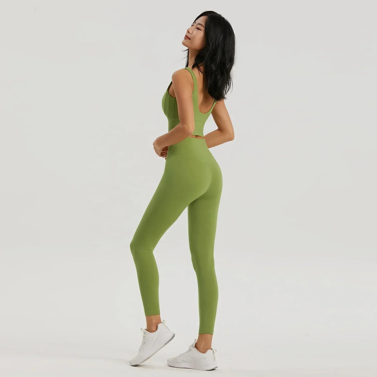 Seamless Yoga Set Women Gym Clothing Sports Bra Semi-Fixed Cups Workout Tops Anti Rolling Yoga Leggings with Pocket Tights