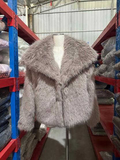 Women's Faux Fur Jacket Loose Long-Sleeved Coat Toca Fox Design Autumn/Winter 2025 Collection