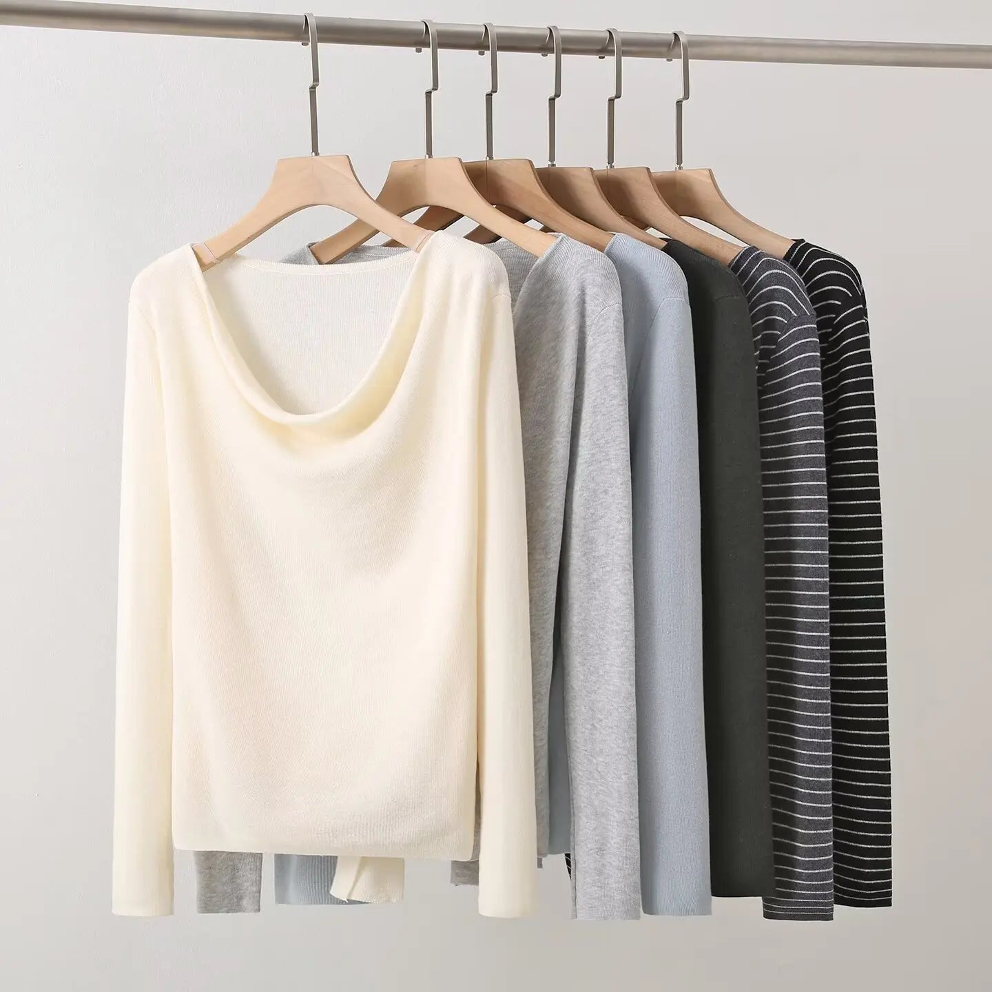 Casual Knitted Sweater Women's Slim Fit Fashionable Early Autumn Wind Neckline Y733203 Street Style Thin Long Sleeve Pure Color